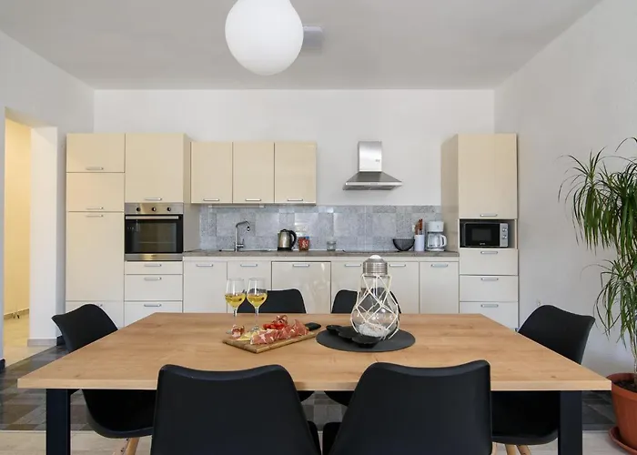 Mare&antonio * トロギール